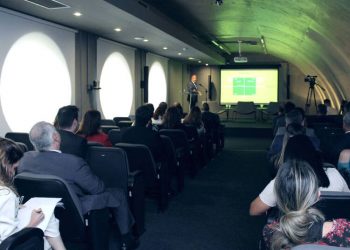 EJEF e UAILab promovem Café com Inovação