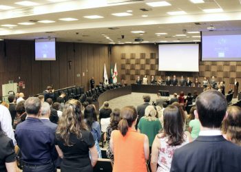 EJEF lança revista técnico-científica