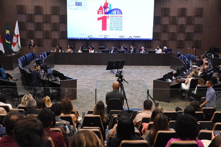 EJEF promove 1º Encontro Nacional de Comitês Judiciais de Atenção às Pessoas em Situação de Rua 