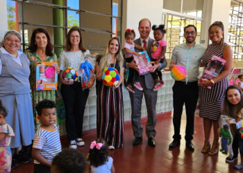 EJEF realiza doações de brinquedos para crianças e adolescentes em situação de vulnerabilidade